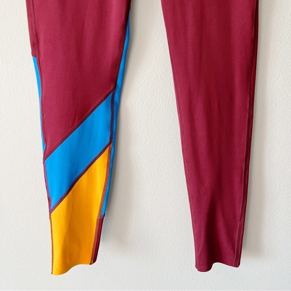 Cotopaxi Women’s Mariposa Colorblock 7/8 Leggings Port Maroon Size Small - Picture 4 of 10